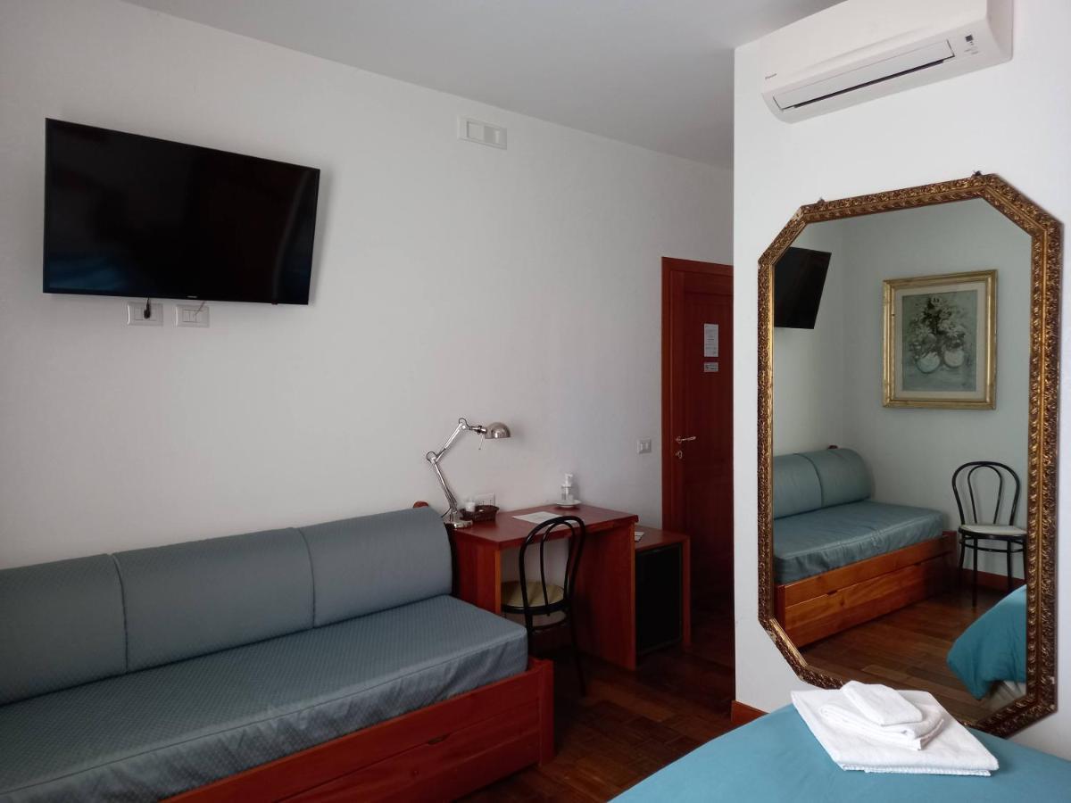 L'Oasi Al Pigneto - Guest House Рим Екстер'єр фото